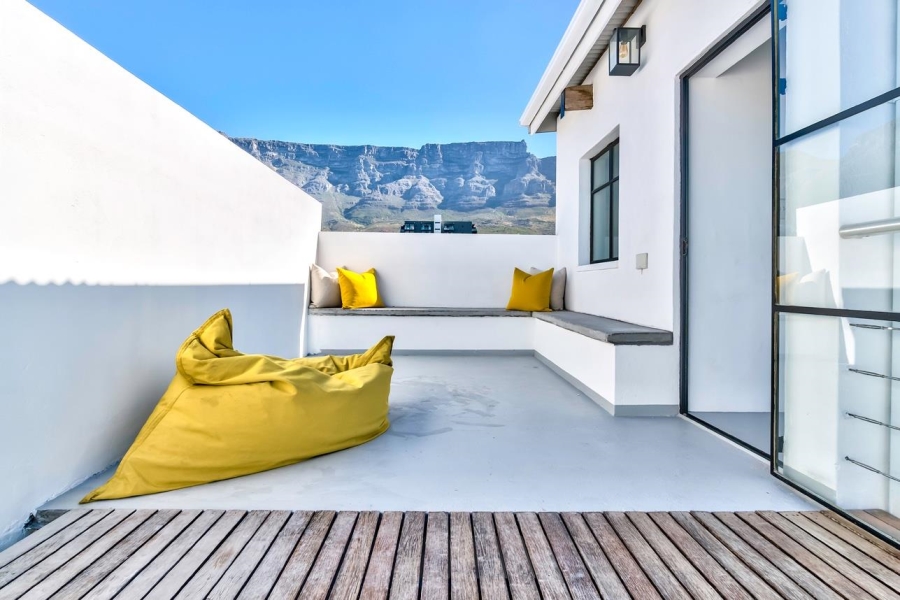 4 Bedroom Property for Sale in Gardens Western Cape